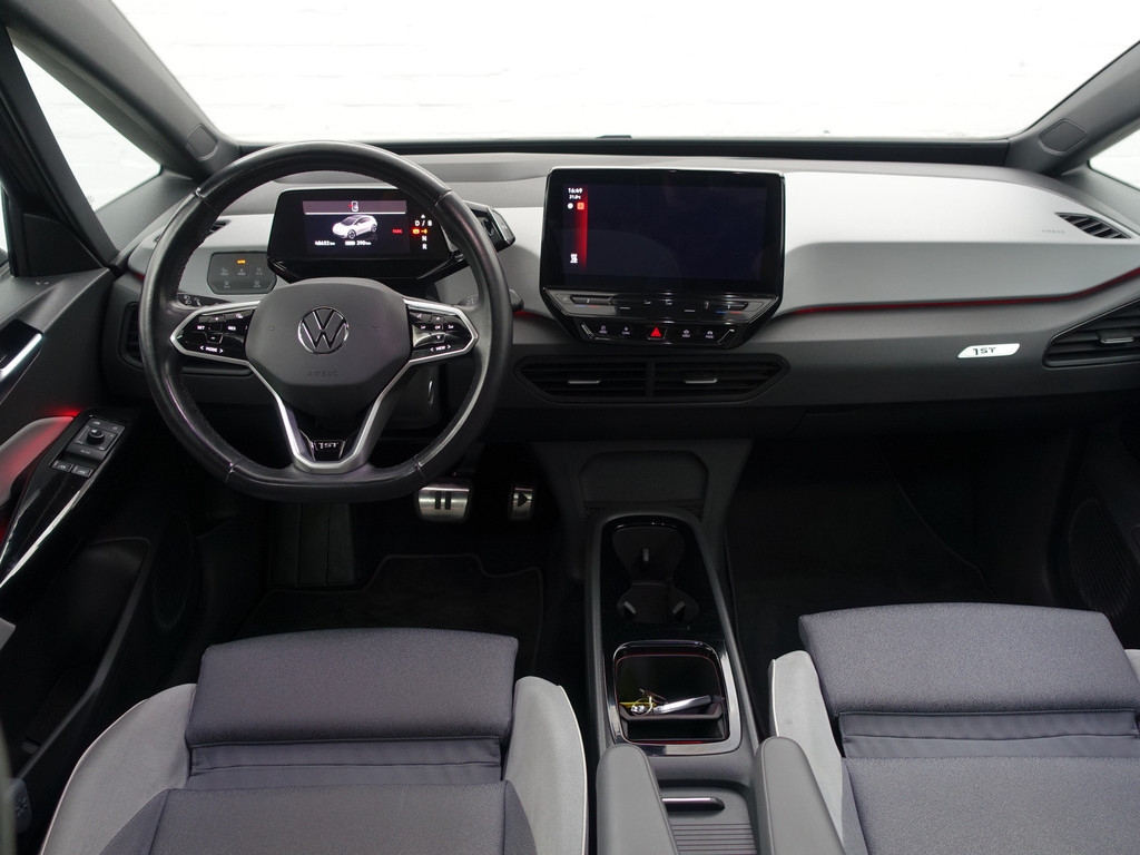 
Volkswagen ID.3 Pro Edition 58 kWh Panodak, Massage Stoelen, Head Up, Stuur/Stoelverwarming, Camera, Ada Cruise vol									
