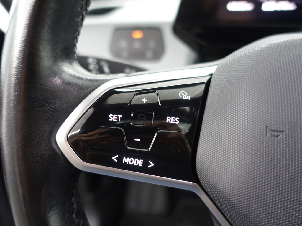 
Volkswagen ID.3 Pro Edition 58 kWh Panodak, Massage Stoelen, Head Up, Stuur/Stoelverwarming, Camera, Ada Cruise vol									