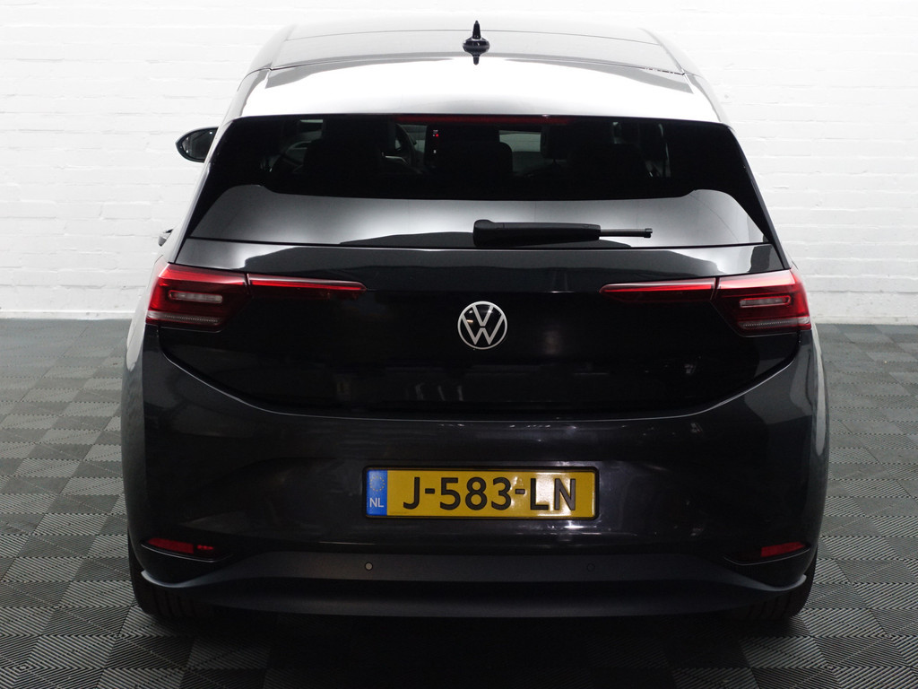 
Volkswagen ID.3 Pro Edition 58 kWh Panodak, Massage Stoelen, Head Up, Stuur/Stoelverwarming, Camera, Ada Cruise vol									