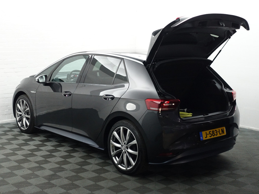 
Volkswagen ID.3 Pro Edition 58 kWh Panodak, Massage Stoelen, Head Up, Stuur/Stoelverwarming, Camera, Ada Cruise vol									