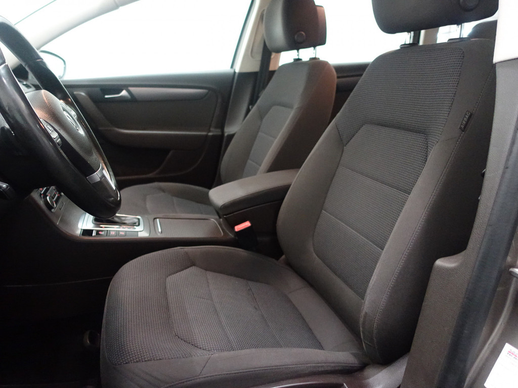 
Volkswagen Passat Variant 1.4 TSI Highline BlueMotion Aut– Park Assist, Navi, Clima, Cruise, Comfort Interieur vol									