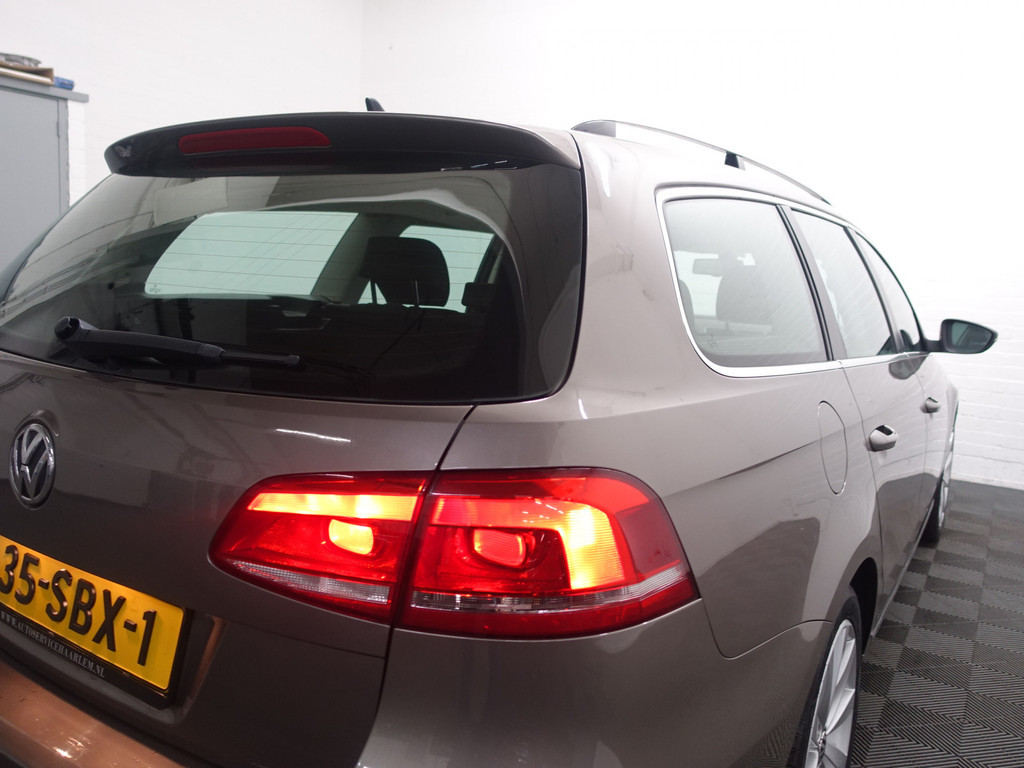 
Volkswagen Passat Variant 1.4 TSI Highline BlueMotion Aut– Park Assist, Navi, Clima, Cruise, Comfort Interieur vol									