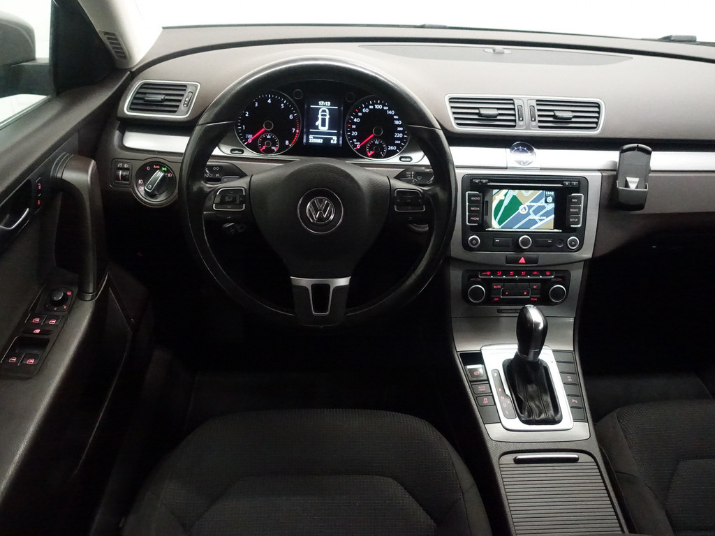 
Volkswagen Passat Variant 1.4 TSI Highline BlueMotion Aut– Park Assist, Navi, Clima, Cruise, Comfort Interieur vol									