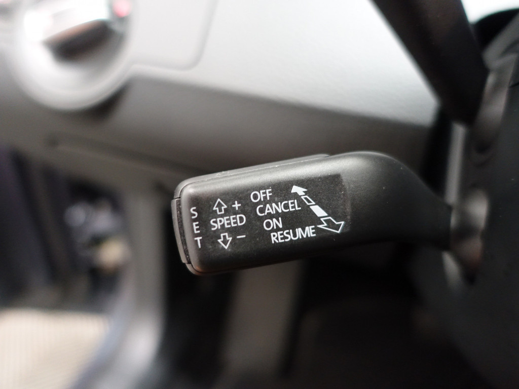 
Volkswagen Passat Variant 1.4 TSI Highline Dsg7 – Panodak, Navi, Clima, Cruise, Pdc vol									