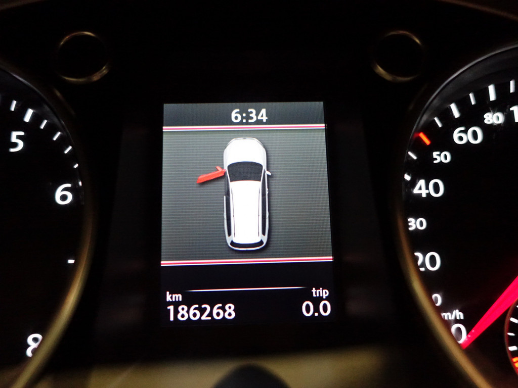 
Volkswagen Passat Variant 1.8 TSI Highline 161Pk Aut- Two Tone Leder Interieur, Xenon Led, Park Assist, Park Pilot, Stoelverwarming vol									