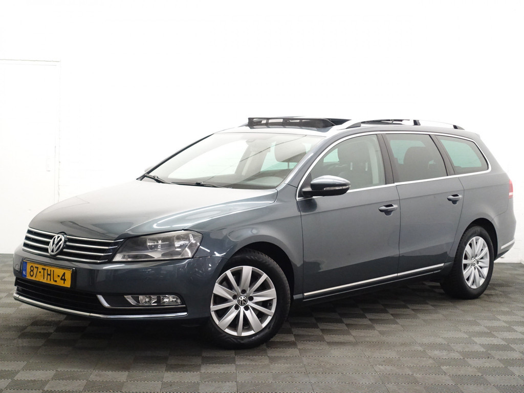 
Volkswagen Passat Variant 1.4 TSI Highline Dsg7 – Panodak, Navi, Clima, Cruise, Pdc vol									