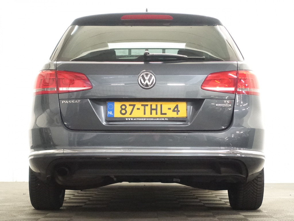 
Volkswagen Passat Variant 1.4 TSI Highline Dsg7 – Panodak, Navi, Clima, Cruise, Pdc vol									