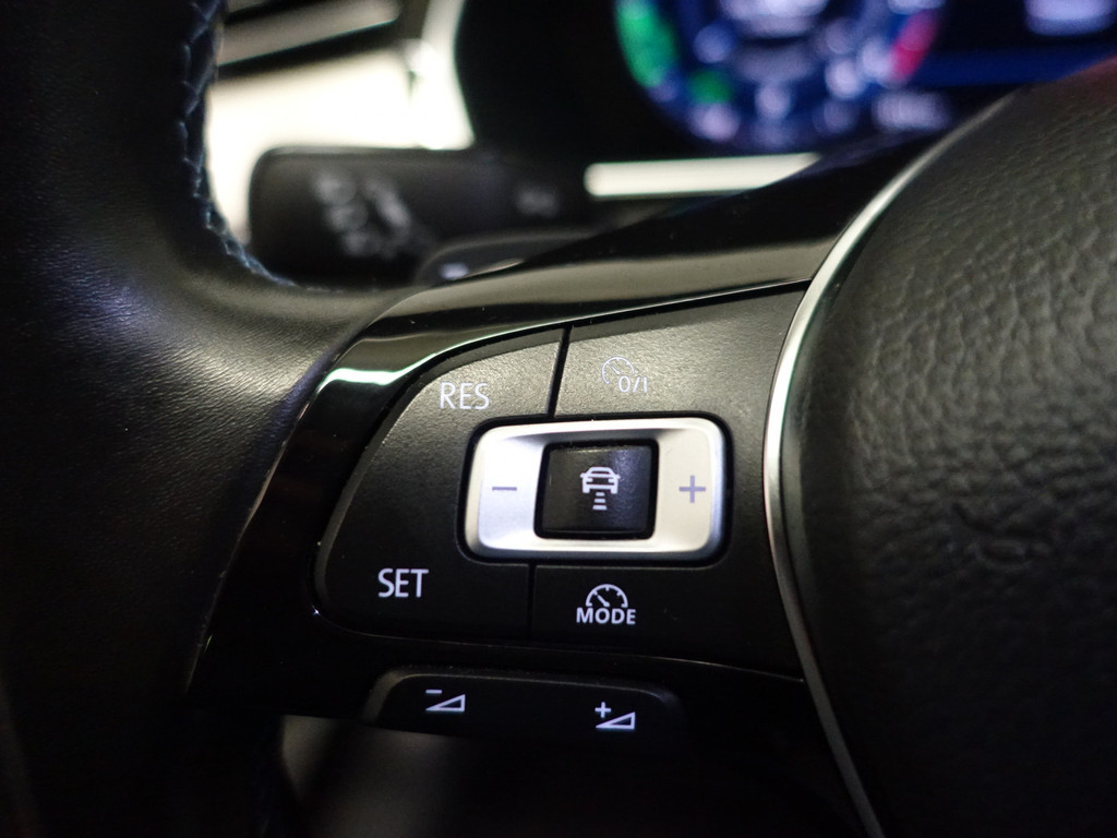
Volkswagen Passat Variant 1.4 TSI GTE Highline+ Aut- Panoramadak, Virtual Cockpit, Ergo Comfort, Keyless, Park Pilot, Park Assist vol									