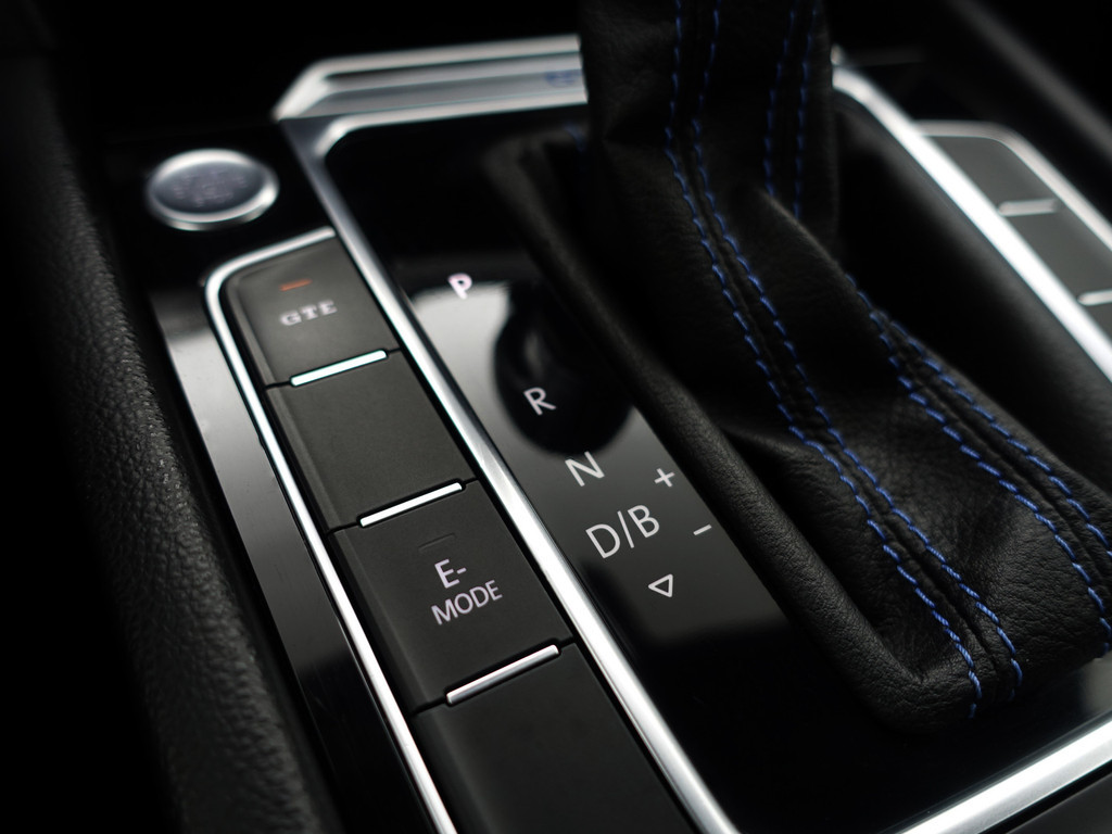 
								Volkswagen Passat Variant 1.4 TSI GTE Highline+ Aut- Panodak, Ada Cruise, Xenon Led, Ergo Comfort, Keyless, Elek Trekhaak vol									