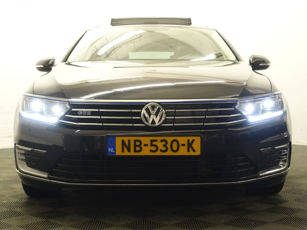 
Volkswagen Passat Variant 1.4 TSI GTE Highline+ Aut- Panoramadak, Virtual Cockpit, Ergo Comfort, Keyless, Park Pilot, Park Assist vol									