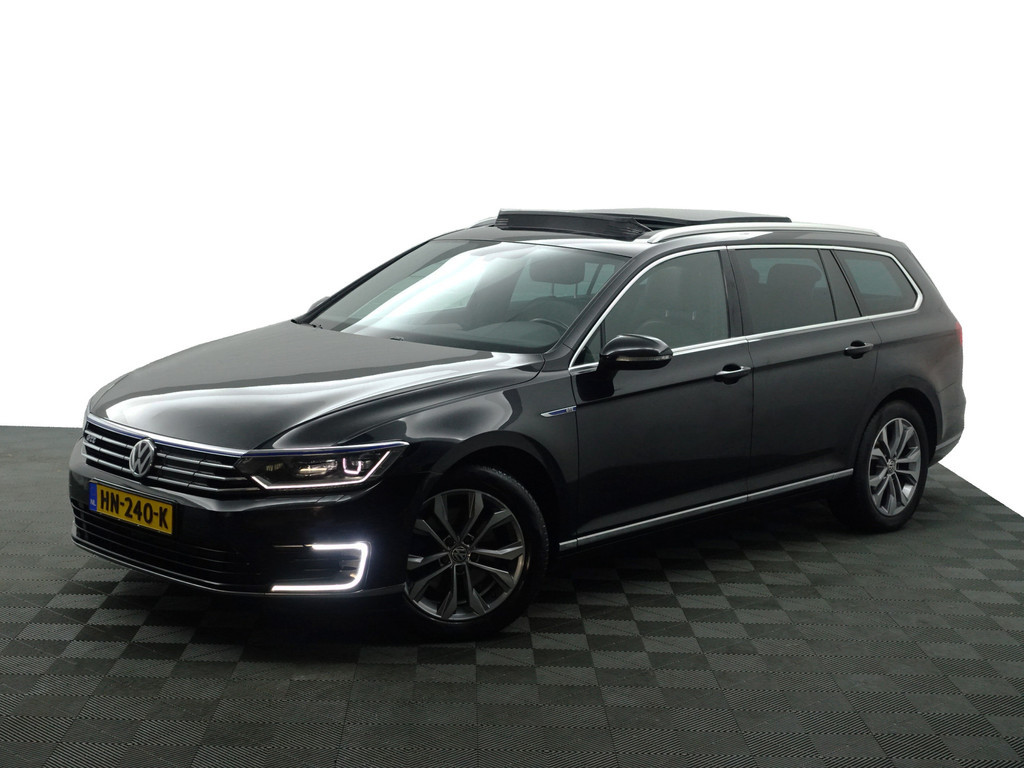 
								Volkswagen Passat Variant 1.4 TSI GTE Highline+ Aut- Panodak, Ada Cruise, Xenon Led, Ergo Comfort, Keyless, Elek Trekhaak vol									