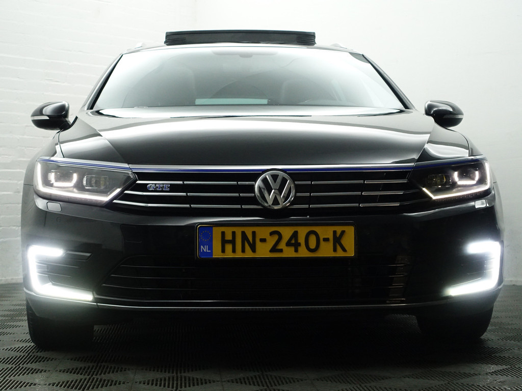 
								Volkswagen Passat Variant 1.4 TSI GTE Highline+ Aut- Panodak, Ada Cruise, Xenon Led, Ergo Comfort, Keyless, Elek Trekhaak vol									