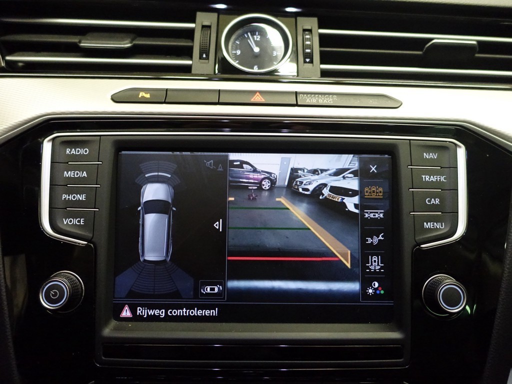 
Volkswagen Passat Variant 1.4 TSI GTE Highline+ Aut- Panoramadak, Virtual Cockpit, Ergo Comfort, Keyless, Park Pilot, Park Assist vol									