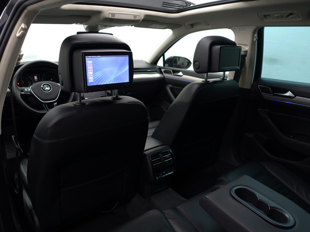 
Volkswagen Passat Variant 1.4 TSI GTE R Performance Aut- Panodak, 360 Camera, Dynaudio, Stoelmassage, Head Up, DVD, Carplay vol									