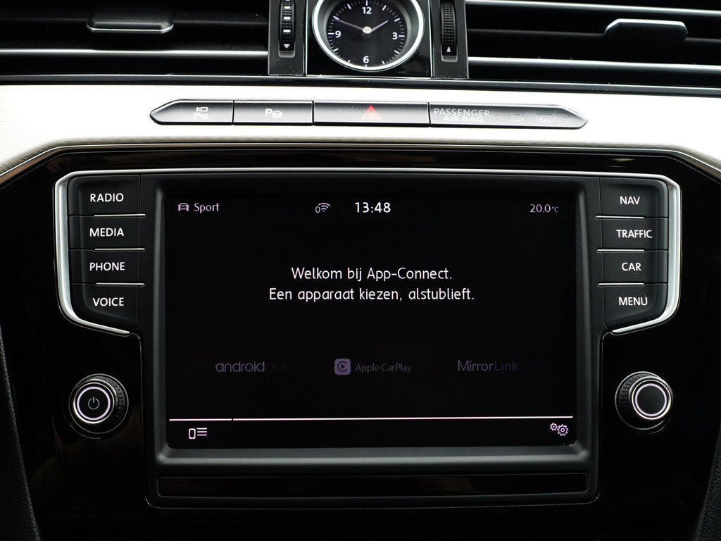 
Volkswagen Passat Variant 1.4 TSI GTE R Performance Aut- Panodak, 360 Camera, Dynaudio, Stoelmassage, Head Up, DVD, Carplay vol									