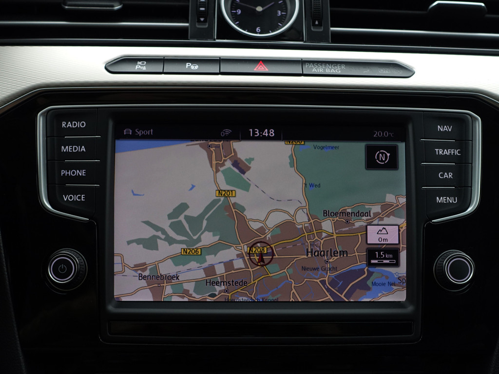 
Volkswagen Passat Variant 1.4 TSI GTE R Performance Aut- Panodak, 360 Camera, Dynaudio, Stoelmassage, Head Up, DVD, Carplay vol									