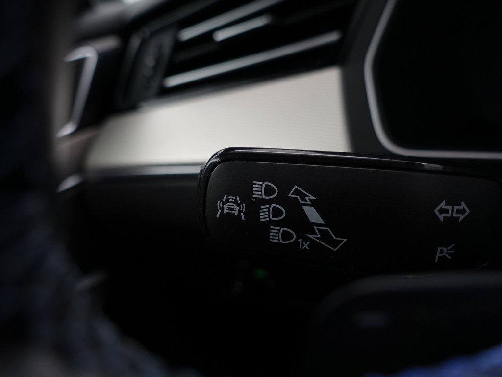 
Volkswagen Passat Variant 1.4 TSI GTE Connected Series Plus Aut- Virtual Cockpit, Panodak, Ergo Comfort, Carplay, Sfeerverlichting, Ada Cruise vol									