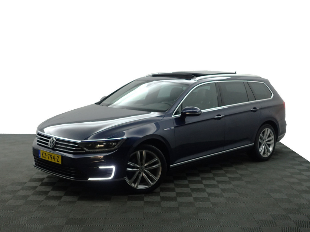 
Volkswagen Passat Variant 1.4 TSI GTE Connected Series Plus Aut- Virtual Cockpit, Panodak, Ergo Comfort, Carplay, Sfeerverlichting, Ada Cruise vol									