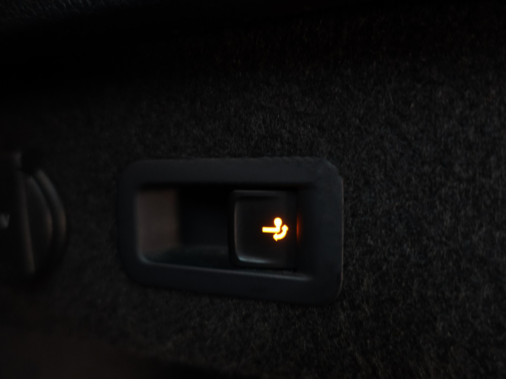 
Volkswagen Passat Variant 1.4 TSI GTE R Performance Aut- Panodak, 360 Camera, Dynaudio, Stoelmassage, Head Up, DVD, Carplay vol									