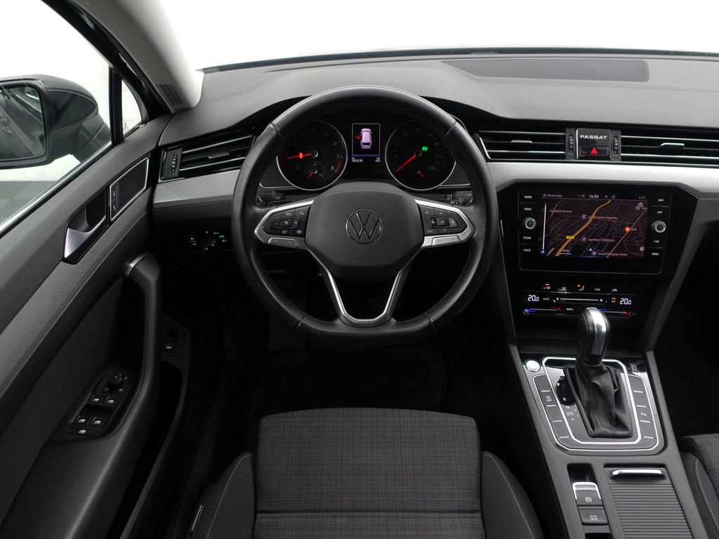 
Volkswagen Passat Variant 1.5 TSI Business Aut- Ada Cruise, Ergo Comfort, Keyless, Carplay, Park Assist, Elek Trekhaak, Led vol									
