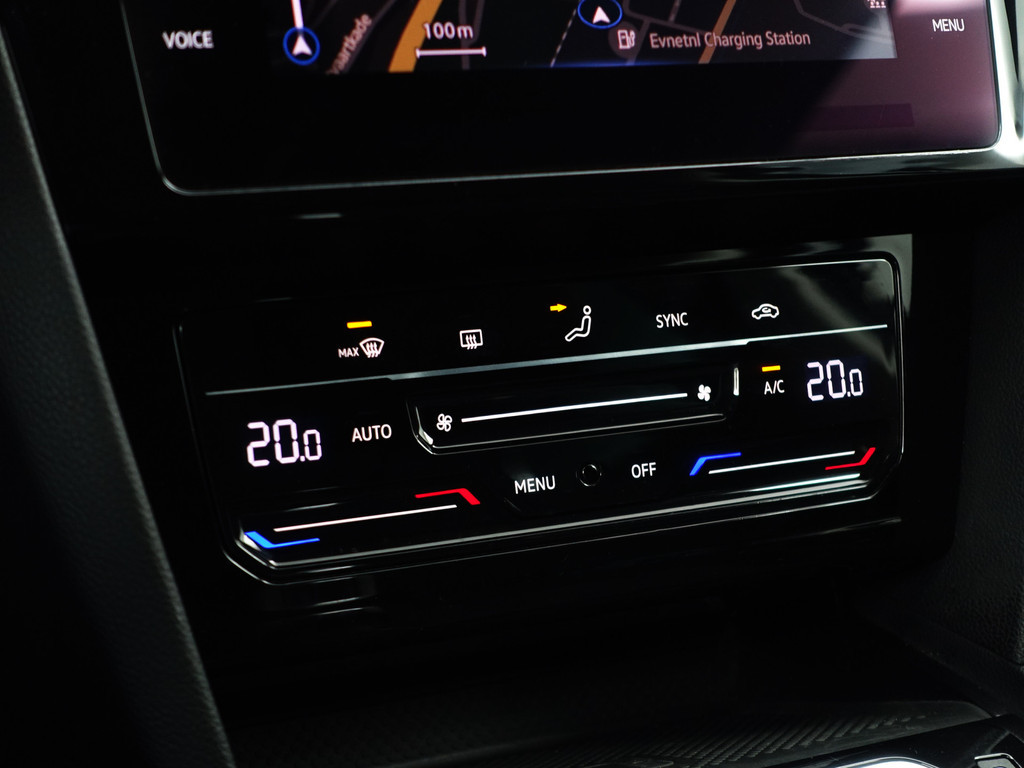 
Volkswagen Passat Variant 1.5 TSI Business Aut- Ada Cruise, Ergo Comfort, Keyless, Carplay, Park Assist, Elek Trekhaak, Led vol									