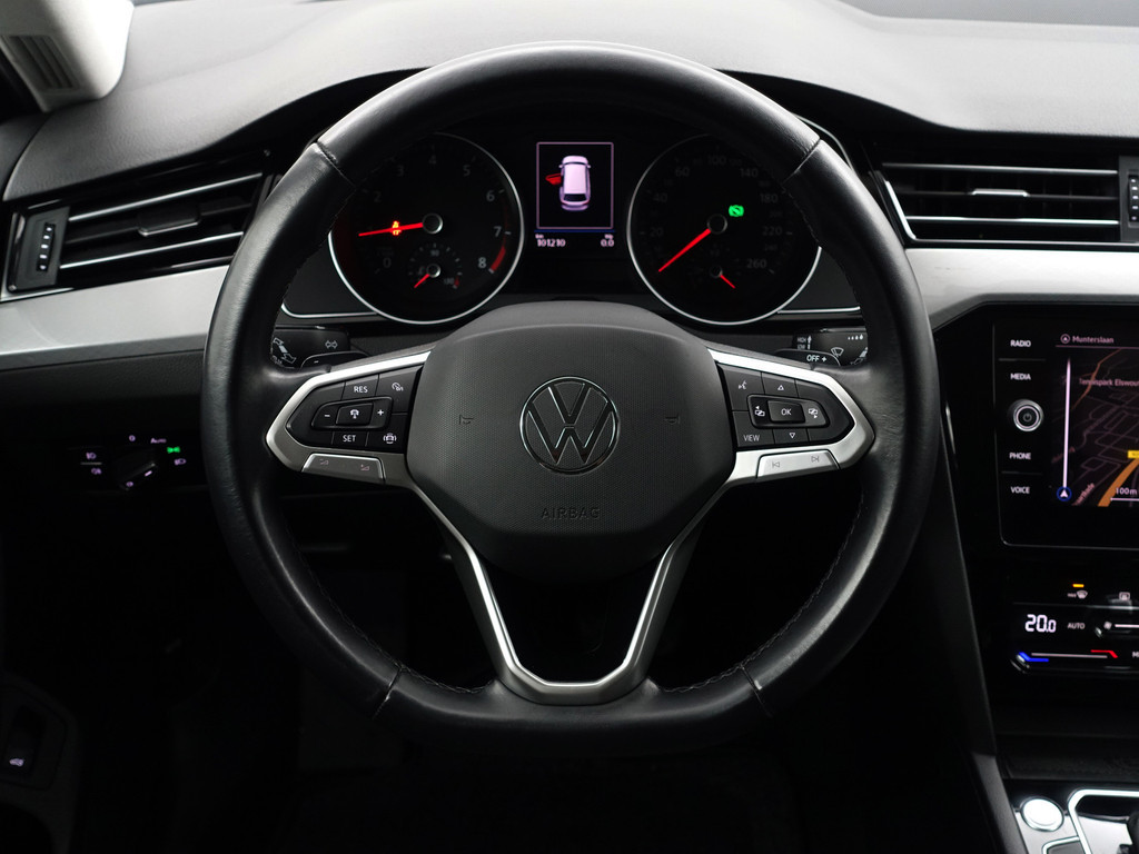 
Volkswagen Passat Variant 1.5 TSI Business Aut- Ada Cruise, Ergo Comfort, Keyless, Carplay, Park Assist, Elek Trekhaak, Led vol									