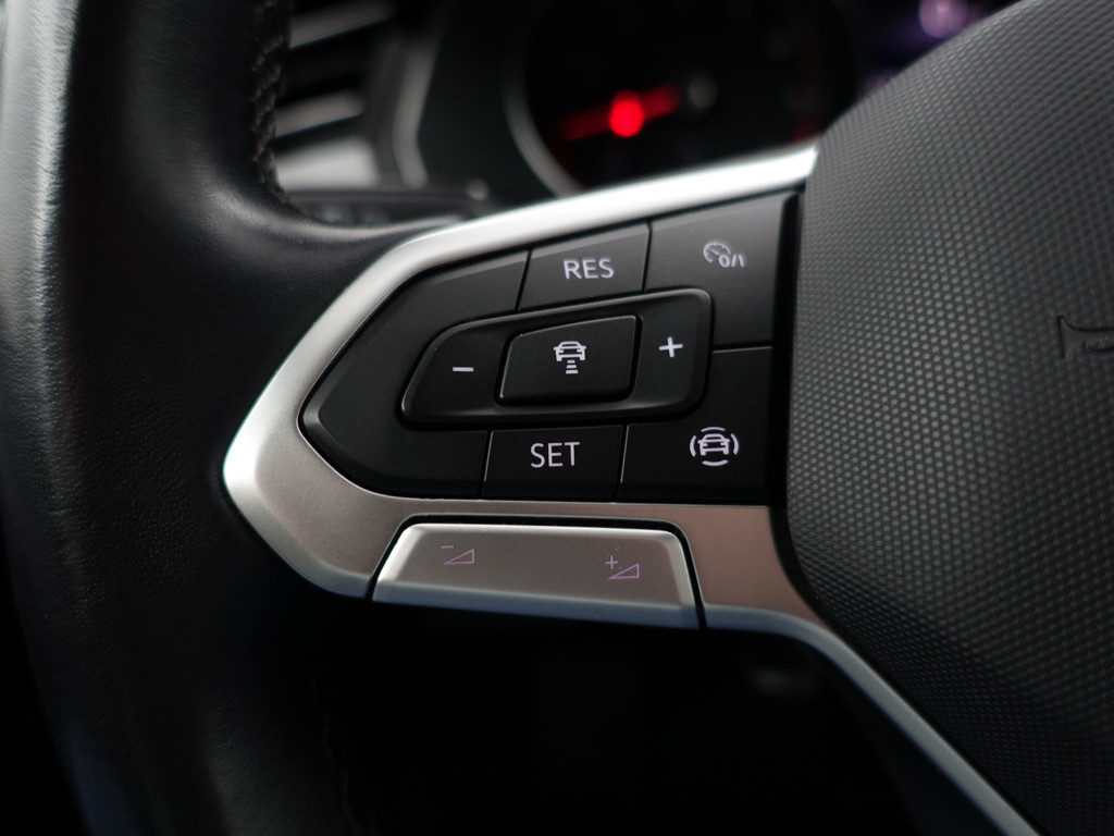 
Volkswagen Passat Variant 1.5 TSI Business Aut- Ada Cruise, Ergo Comfort, Keyless, Carplay, Park Assist, Elek Trekhaak, Led vol									