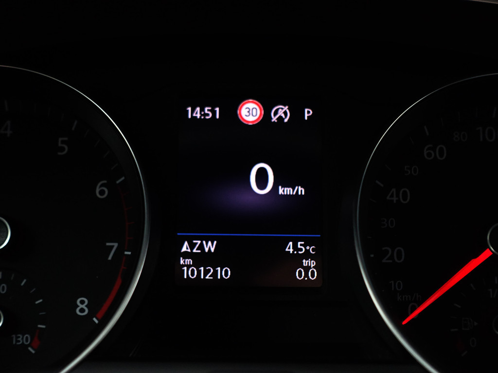 
Volkswagen Passat Variant 1.5 TSI Business Aut- Ada Cruise, Ergo Comfort, Keyless, Carplay, Park Assist, Elek Trekhaak, Led vol									