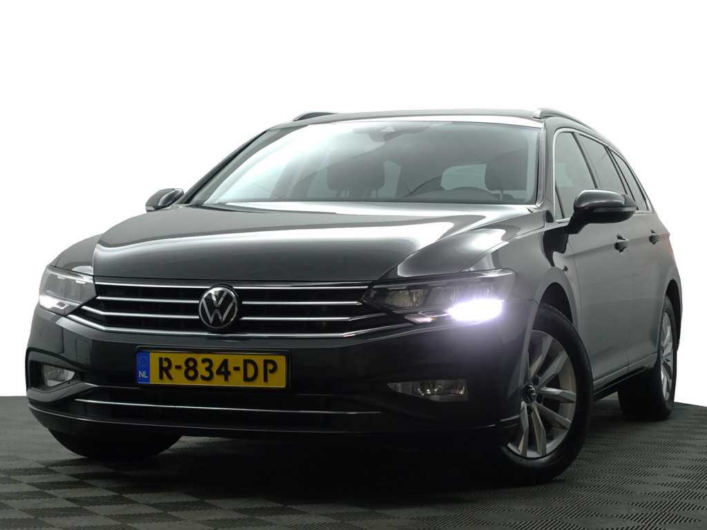 
Volkswagen Passat Variant 1.5 TSI Business Aut- Ada Cruise, Ergo Comfort, Keyless, Carplay, Park Assist, Elek Trekhaak, Led vol									