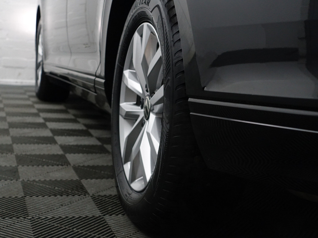 
Volkswagen Passat Variant 1.5 TSI Business Aut- Ada Cruise, Ergo Comfort, Keyless, Carplay, Park Assist, Elek Trekhaak, Led vol									