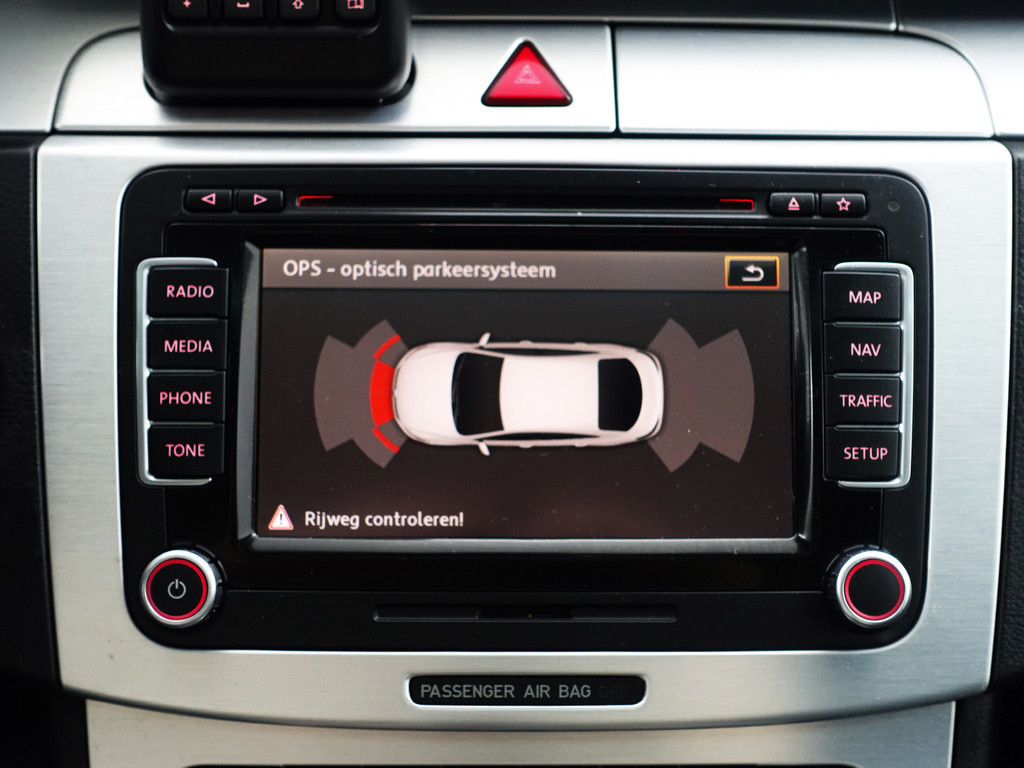 
								Volkswagen Passat CC 2.0 TSI R Line+ Aut- Panodak, Stoelventilatie, Park Assist, Navi, Dynamic Select, Park Pilot vol									