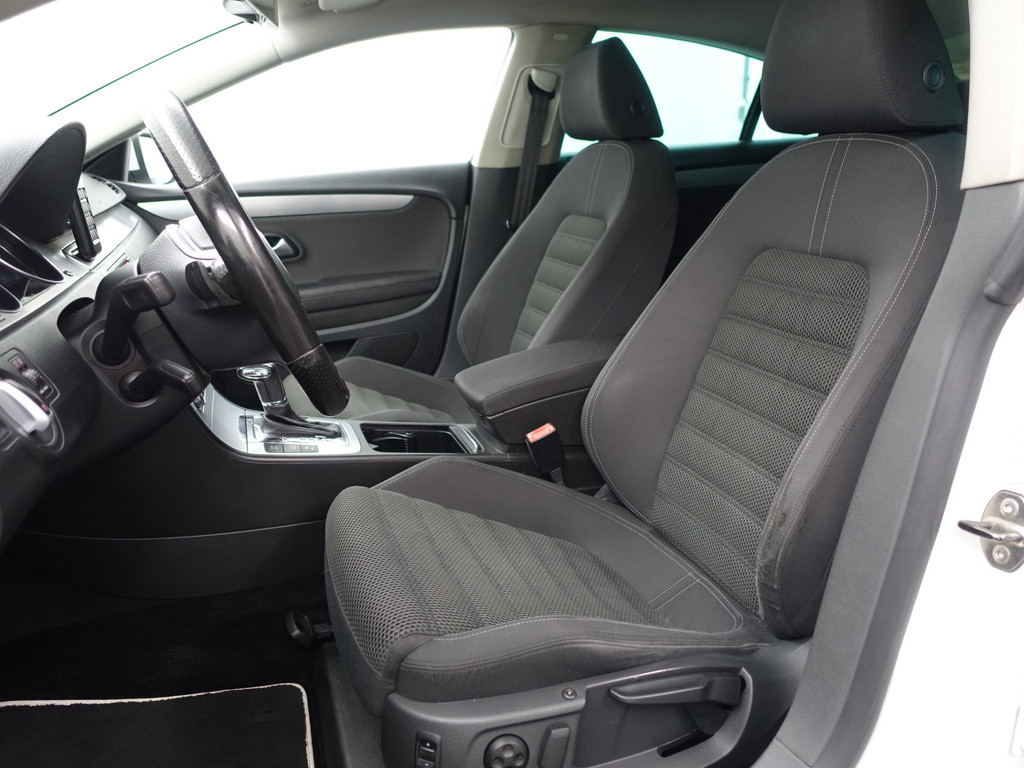 
								Volkswagen Passat CC 2.0 TSI R Line+ Aut- Panodak, Stoelventilatie, Park Assist, Navi, Dynamic Select, Park Pilot vol									