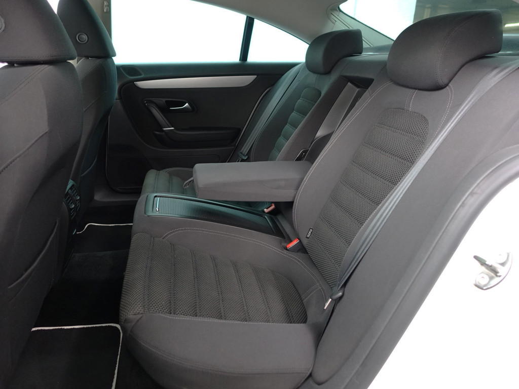 
								Volkswagen Passat CC 2.0 TSI R Line+ Aut- Panodak, Stoelventilatie, Park Assist, Navi, Dynamic Select, Park Pilot vol									