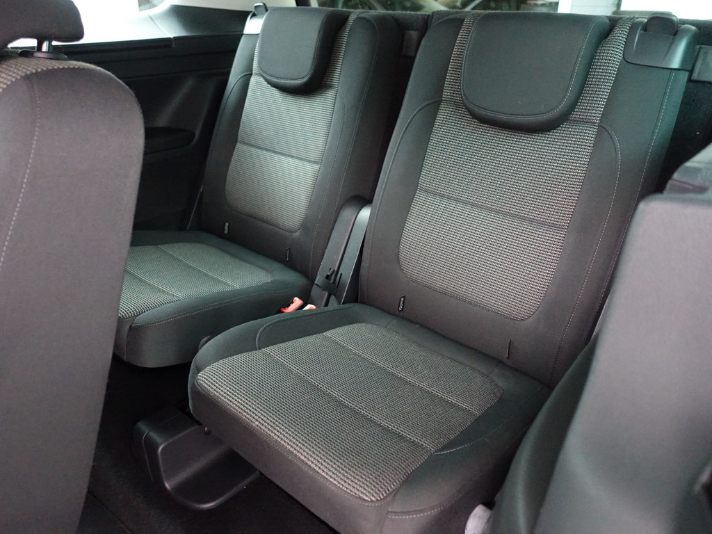
								Volkswagen Sharan 1.4 TSI Highline- 7 Pers, Park Assist, Navi, Trekhaak, Clima, Cruise, 2x Schuifdeur vol									