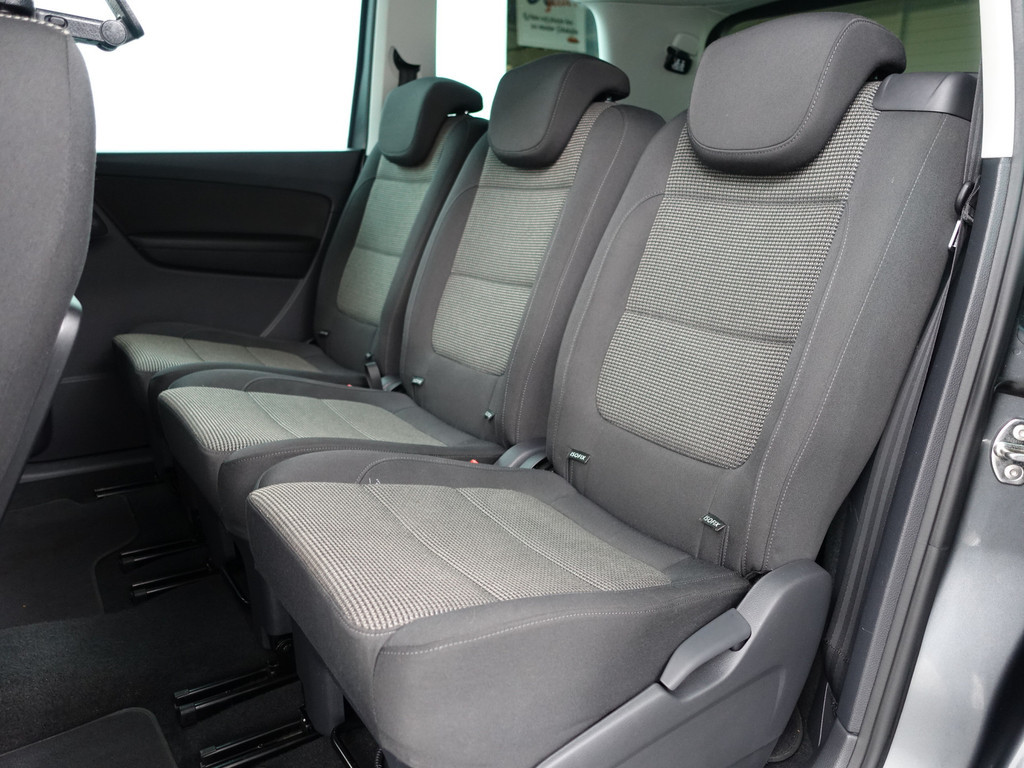 
								Volkswagen Sharan 1.4 TSI Highline- 7 Pers, Park Assist, Navi, Trekhaak, Clima, Cruise, 2x Schuifdeur vol									