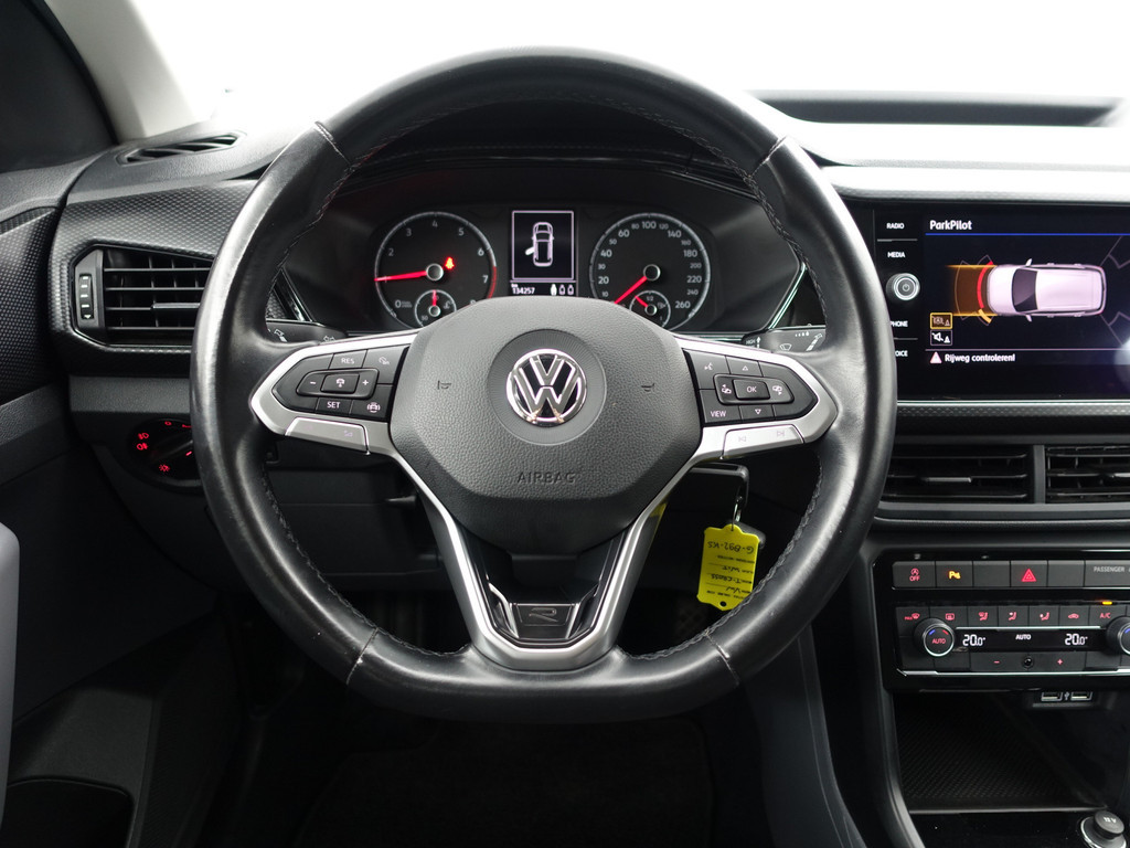 
								Volkswagen T-Cross 1.0 TSI R line- CarPlay, Ada cruise, Park Assist, Clima, Navi, Elek Spiegel Pakket vol									