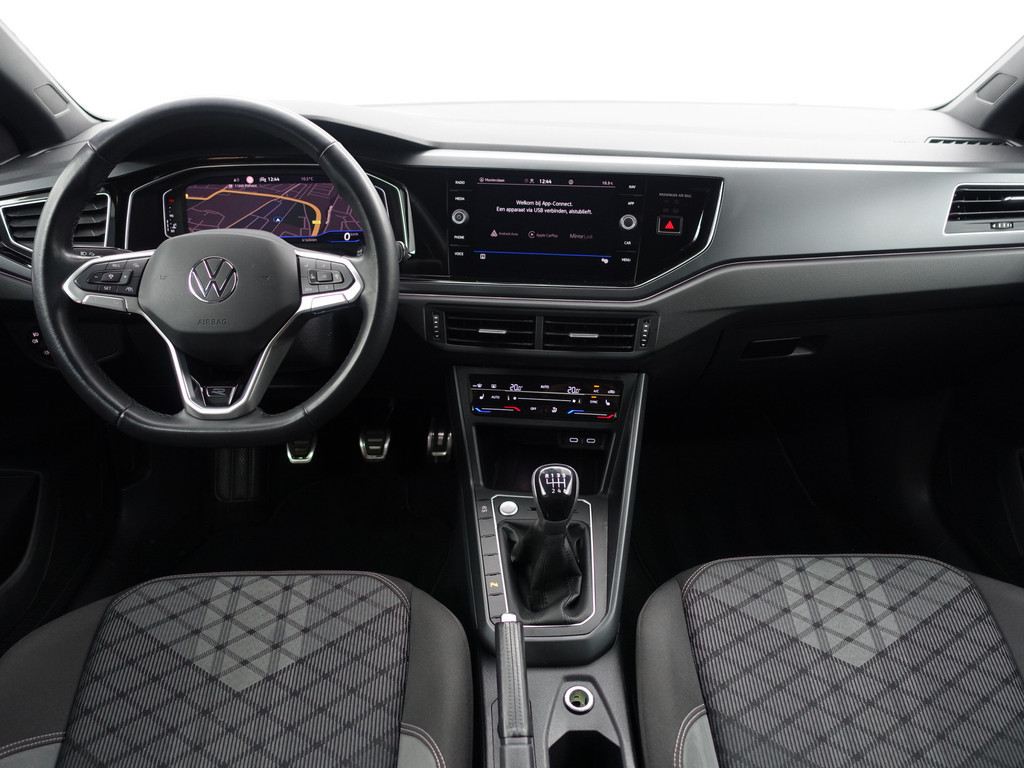 
Volkswagen Taigo 1.0 TSI R-Line- Panoramadak, Keyless, Xenon Led, CarPlay, Ada Cruise, Sport Interieur, Stoelverwarming vol									