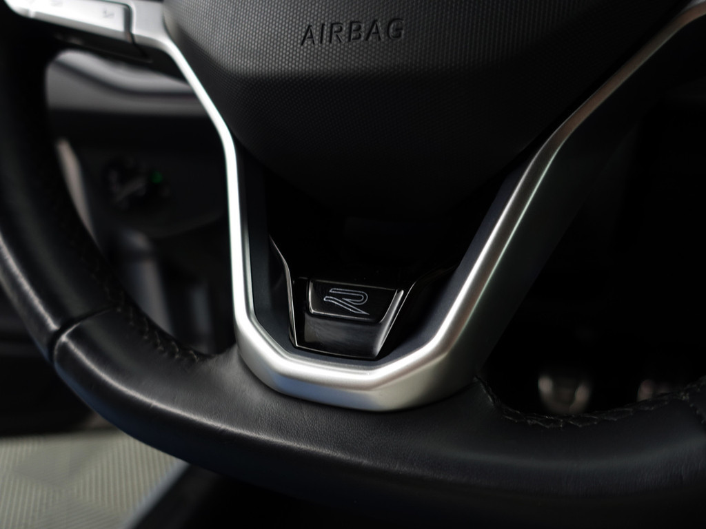 
Volkswagen Taigo 1.0 TSI R-Line- Panoramadak, Keyless, Xenon Led, CarPlay, Ada Cruise, Sport Interieur, Stoelverwarming vol									