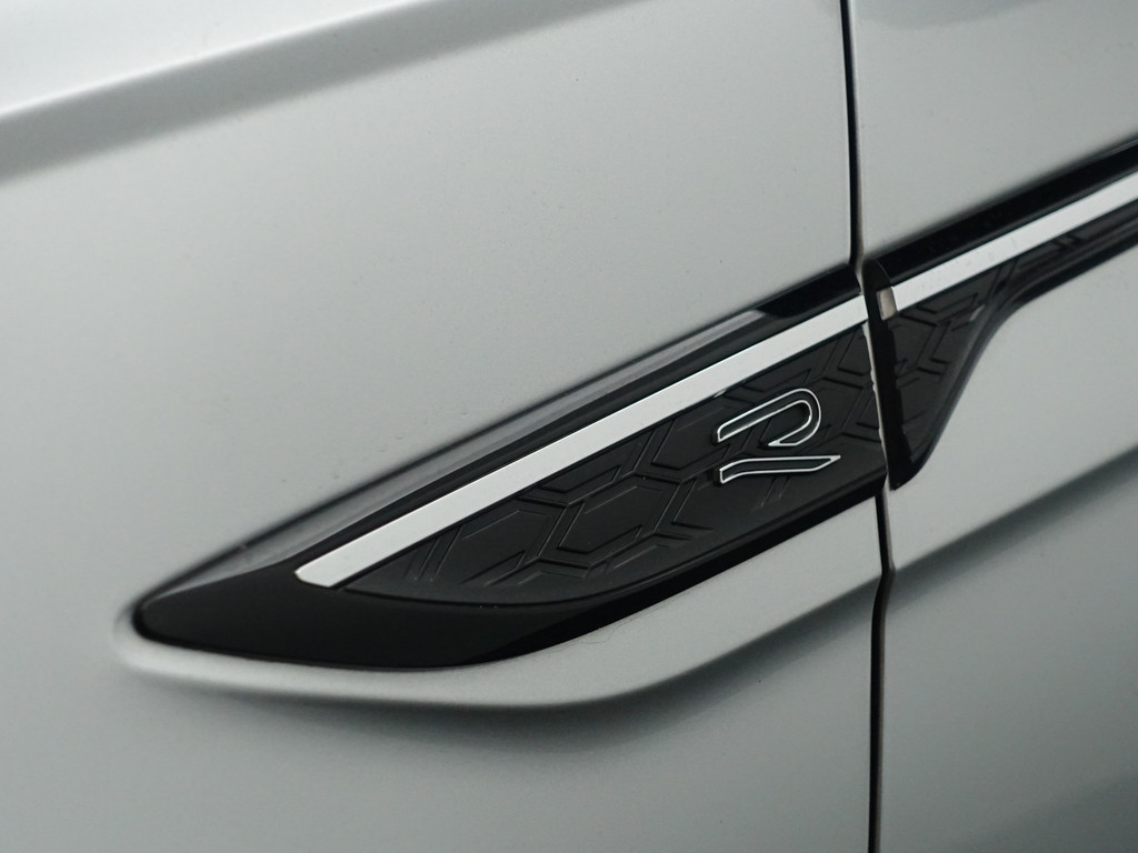 
Volkswagen Taigo 1.0 TSI R-Line- Panoramadak, Keyless, Xenon Led, CarPlay, Ada Cruise, Sport Interieur, Stoelverwarming vol									