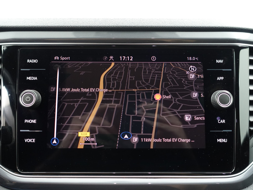 
Volkswagen T-Roc 1.5 TSI R-Line+ Aut- Nieuw Model, Panodak, Sport interieur, Camera, Ada Cruise, Park Assist, Dynamic Select vol									