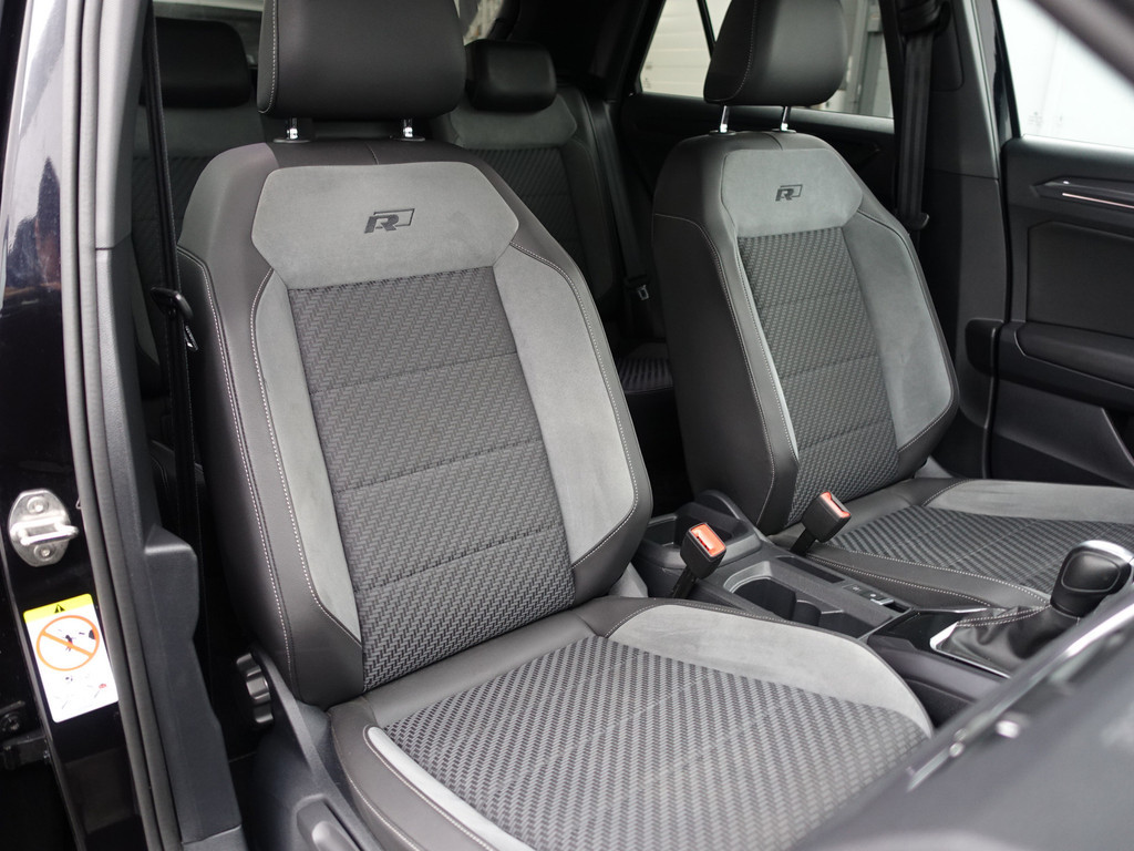 
Volkswagen T-Roc 1.5 TSI R-Line+ Aut- Nieuw Model, Panodak, Sport interieur, Camera, Ada Cruise, Park Assist, Dynamic Select vol									