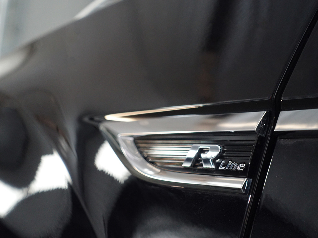 
Volkswagen T-Roc 1.5 TSI R-Line+ Aut- Nieuw Model, Panodak, Sport interieur, Camera, Ada Cruise, Park Assist, Dynamic Select vol									