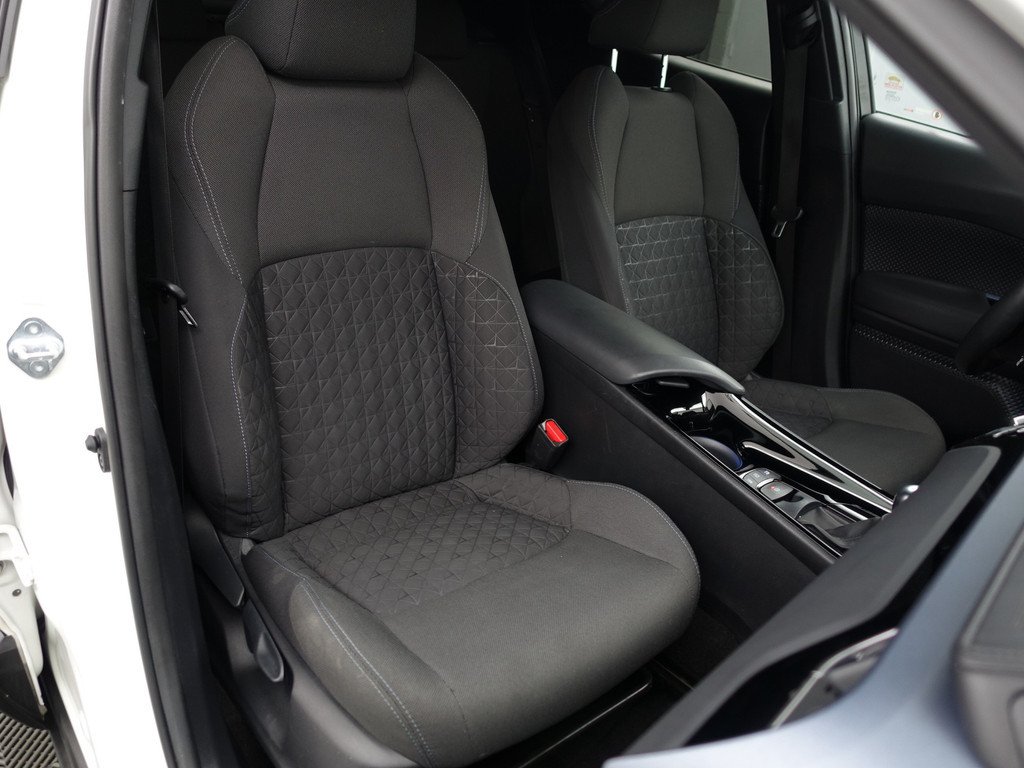 
Toyota C-HR 2.0 Hybrid Olympic Executive Edition Aut- Stuur/Stoelverwarming, Ada cruise, JBL Audio, Park Assist, Park Pilot vol									