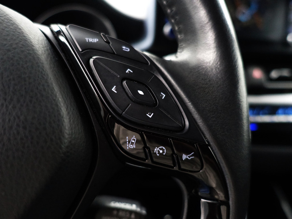 
Toyota C-HR 2.0 Hybrid Olympic Executive Edition Aut- Stuur/Stoelverwarming, Ada cruise, JBL Audio, Park Assist, Park Pilot vol									