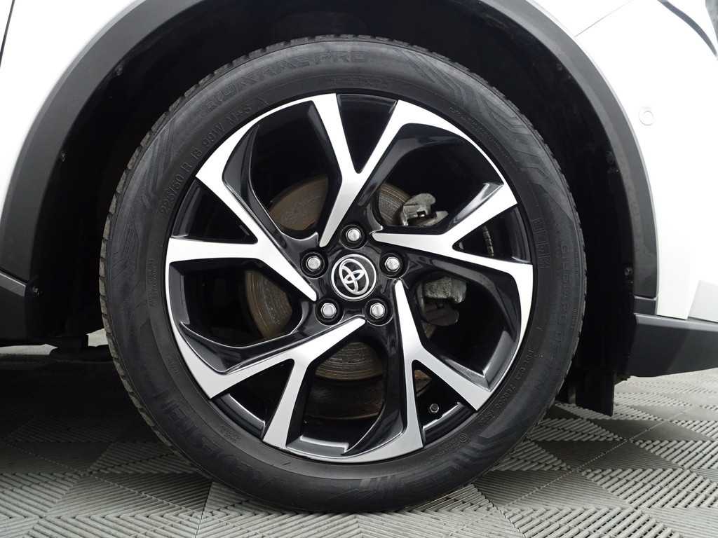 
Toyota C-HR 2.0 Hybrid Olympic Executive Edition Aut- Stuur/Stoelverwarming, Ada cruise, JBL Audio, Park Assist, Park Pilot vol									