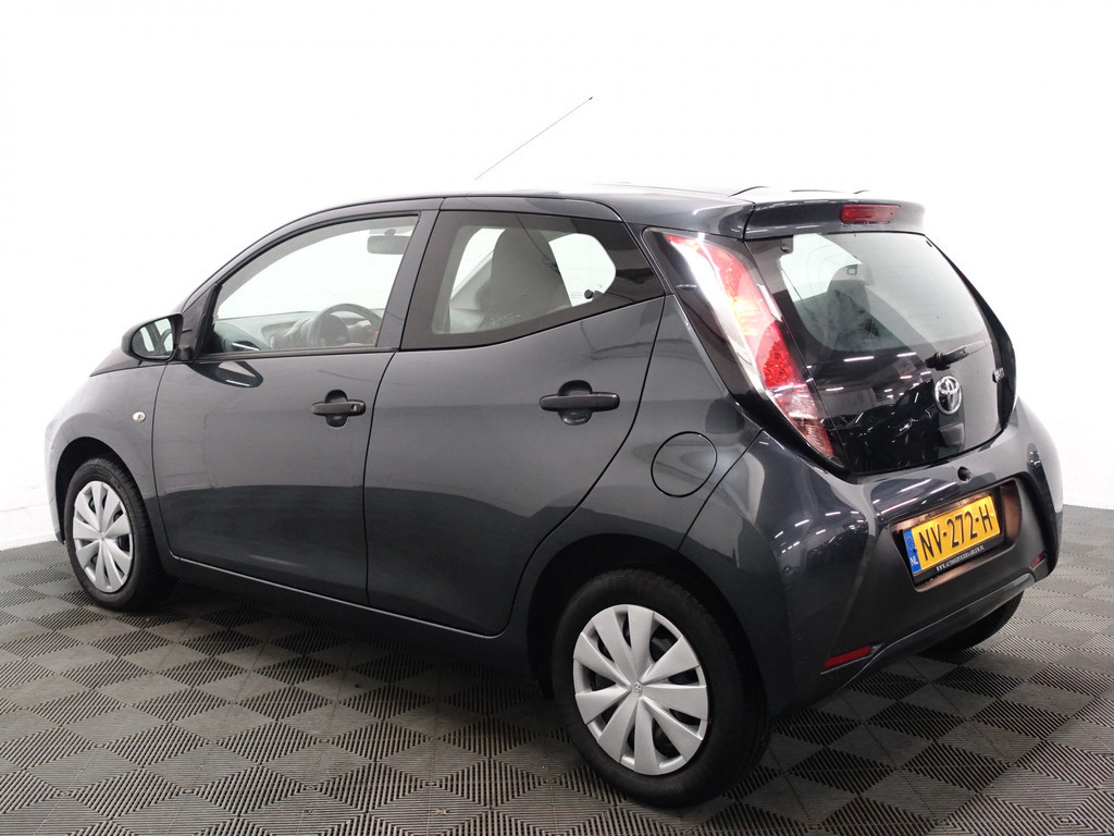 
								Toyota Aygo 1.0 VVT-i x-fun- Led, Cruise, Clima, Mf Stuur, Elek Pakket vol									