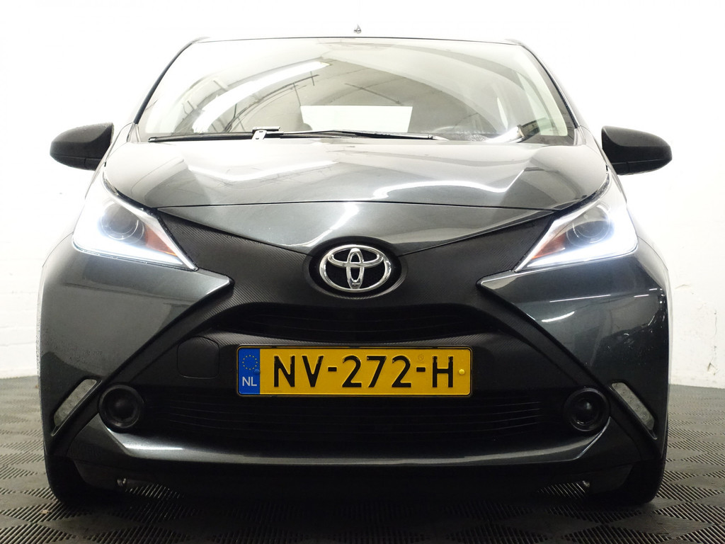 
								Toyota Aygo 1.0 VVT-i x-fun- Led, Cruise, Clima, Mf Stuur, Elek Pakket vol									