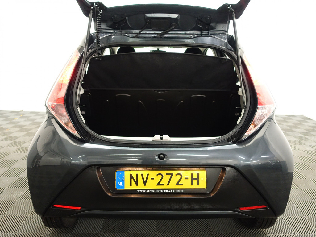 
								Toyota Aygo 1.0 VVT-i x-fun- Led, Cruise, Clima, Mf Stuur, Elek Pakket vol									