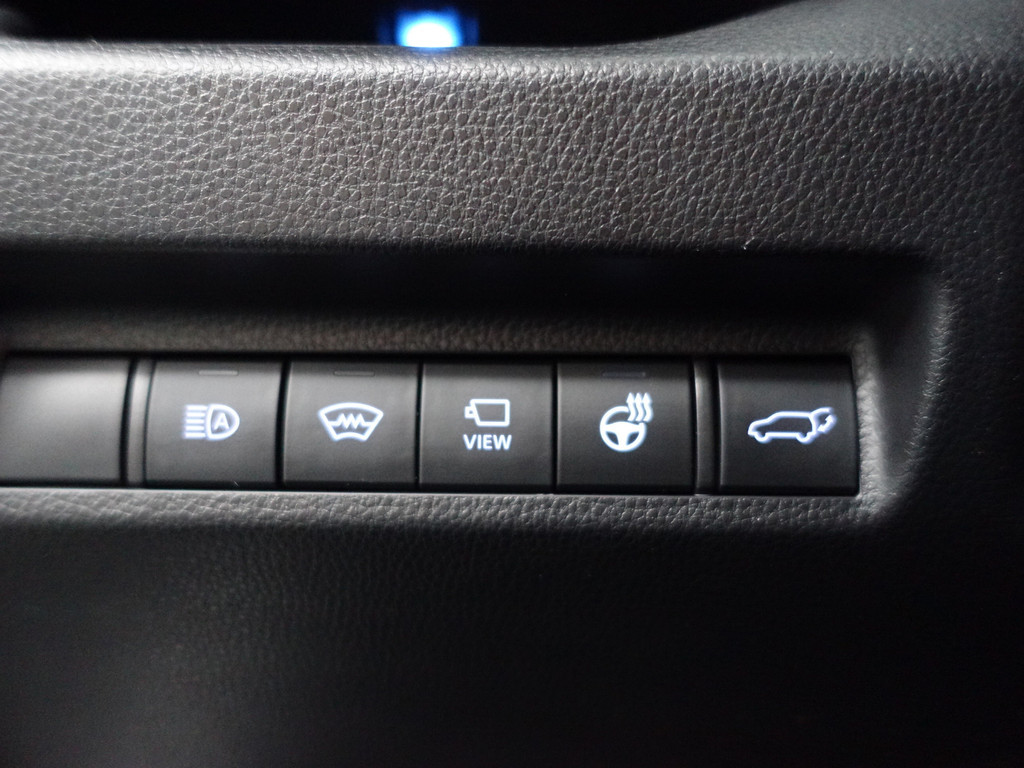 
								Toyota RAV4 2.5 Hybrid Executive- Two Tone, 360 Camera, Memory, Stoelkoeling, Stuur/Stoelverwarming, Xenon Led vol									