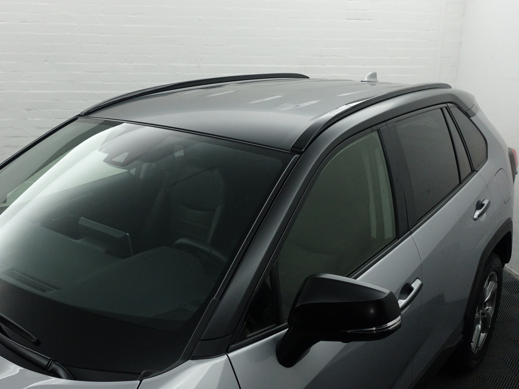 
								Toyota RAV4 2.5 Hybrid Executive- Two Tone, 360 Camera, Memory, Stoelkoeling, Stuur/Stoelverwarming, Xenon Led vol									